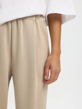 Selected Tenny collegehousut - beige - naisten housut - naisten muoti - lifestylemyymälä - IHANA Store - kotimainen verkkokauppa