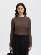 Selected Thea merinovillaneule - ruskea - naisten neuleet - merinovillavaatteet - naisten muoti - pukeutuminen - lifestyle - IHANA Store