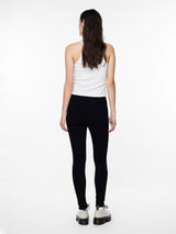 Pieces Highskin jeggings - musta - naisten housut -  kapeat housut - naisten vaatteet - IHANA Store 