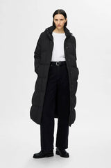 Selected Femme Sofie-Nita untuvatakki - musta - naisten talvitakit - takit - lifestylemyymälä - IHANA Store